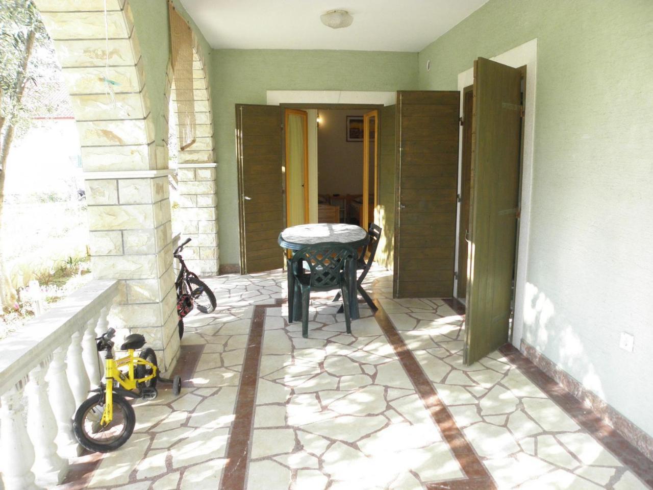 Apartments Brane - 180M To The Sea Vrsi Buitenkant foto